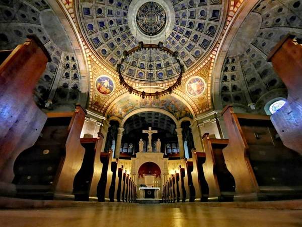 Bild vom Innenraum der Christuskirche