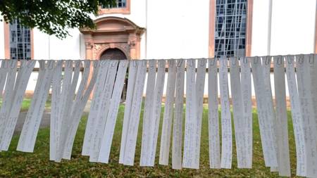 Bild von BEIM NAMEN NENNEN