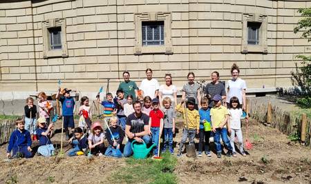 Bild von der Pflanzaktion an der Christuskirche