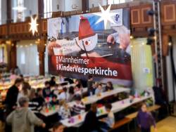 Quelle: ekma/de Vos, 20251204_124200 Blick in die KinderVesperkirche 2025