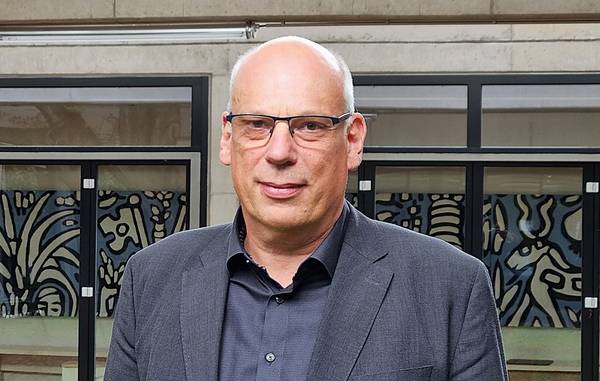 Dekan Ralph Hartmann